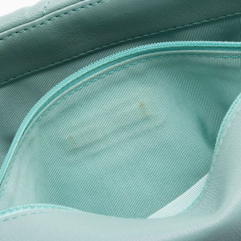Chanel Lambskin 19 Medium Flap Shoulder Bag - Picture 11 of 14